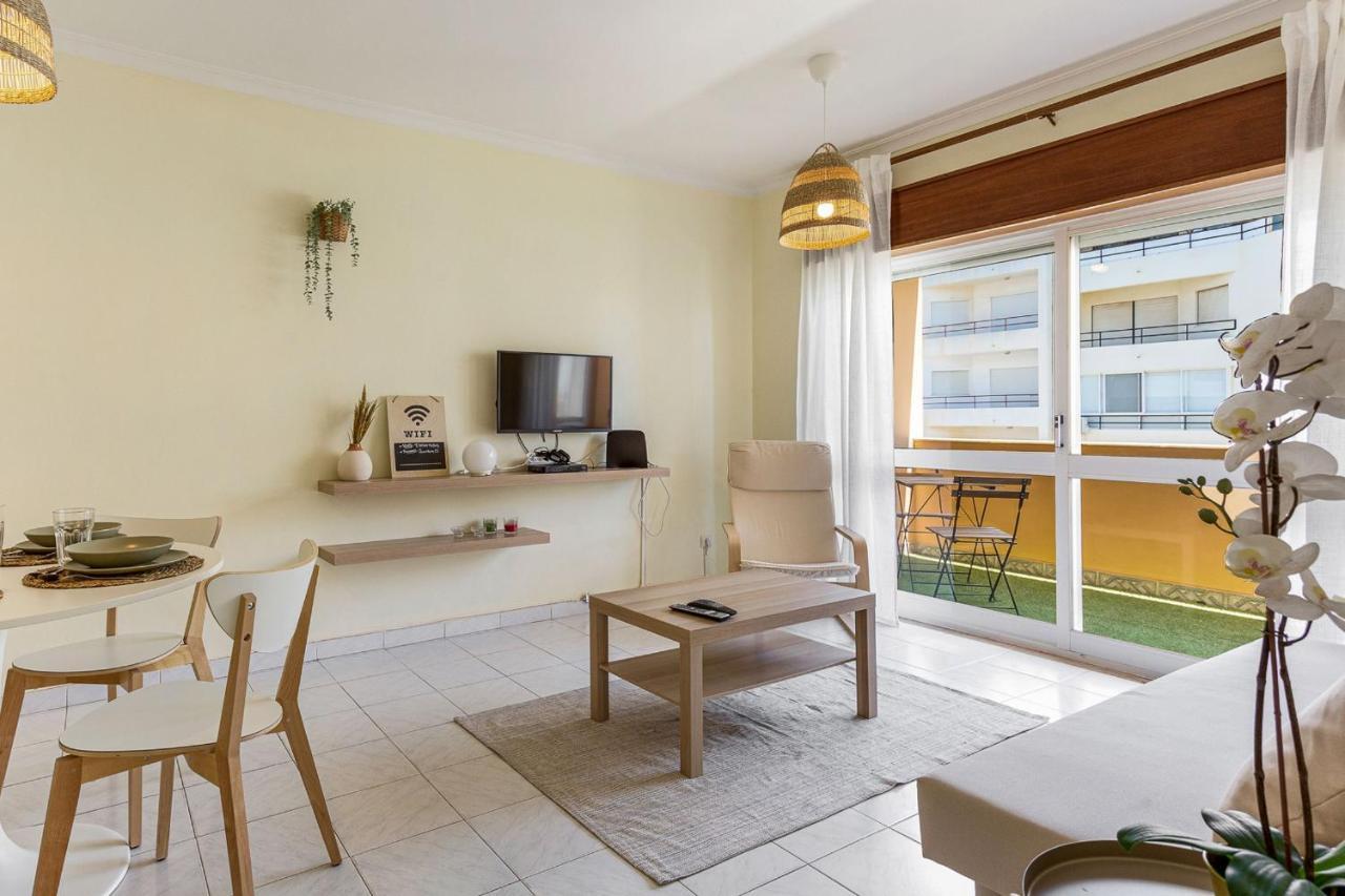 1Br Infante Flat In Quarteira By Lovelystay Екстер'єр фото